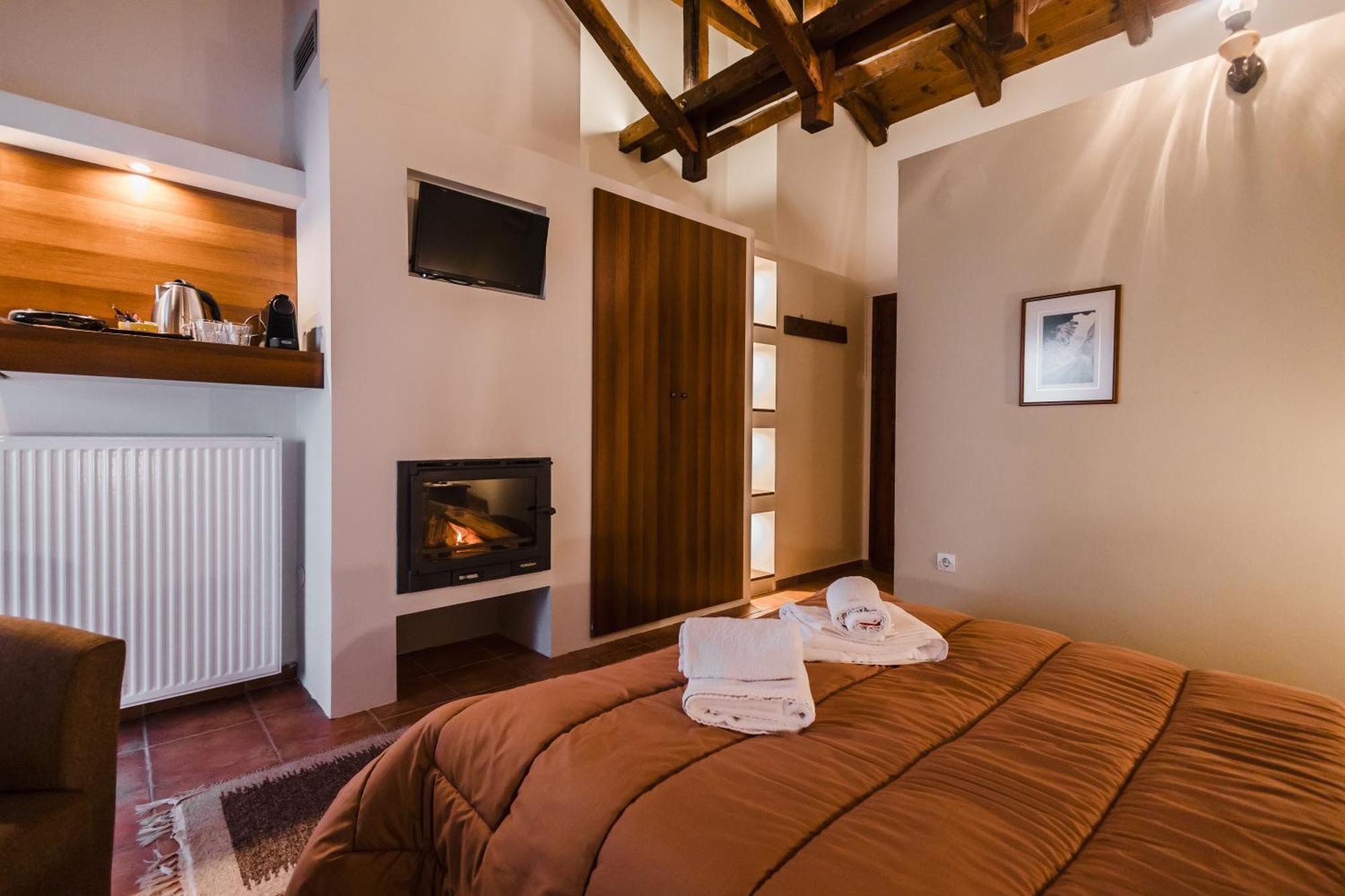 Guesthouse Armakas كالافريتا المظهر الخارجي الصورة